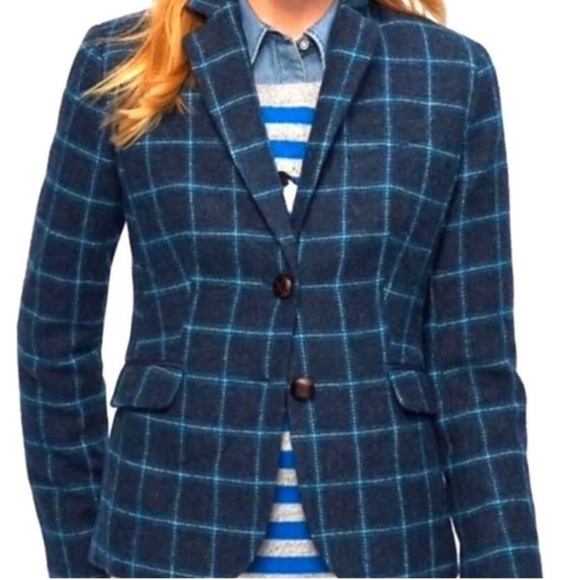 Talbots blue plaid blazer w basket weave buttons - Picture 12 of 12